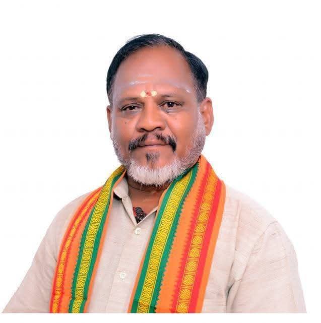 Kumaraselvam T